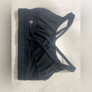 Lululemon crisscross bra size 4